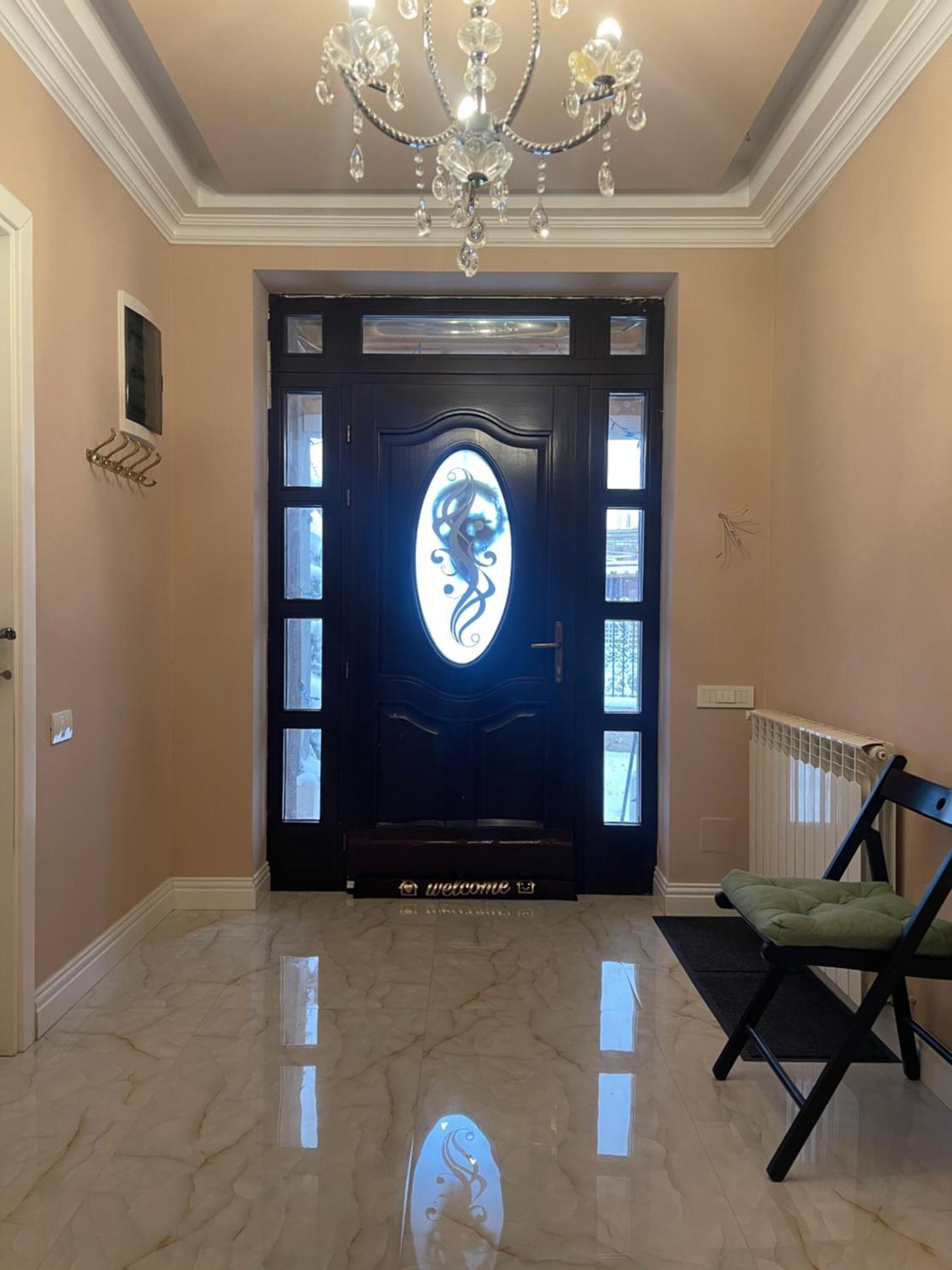 Room In A Private House - 5 Min From Therme And Airport Corbeanca Экстерьер фото